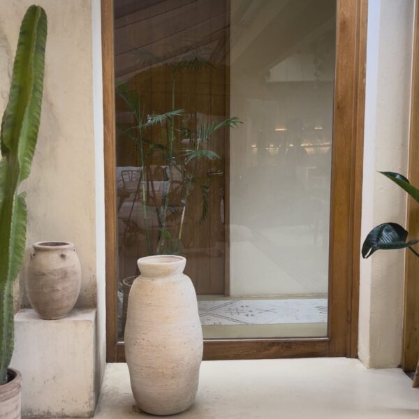Andres Otalora luxury designer Skit with bold silhouette in linen