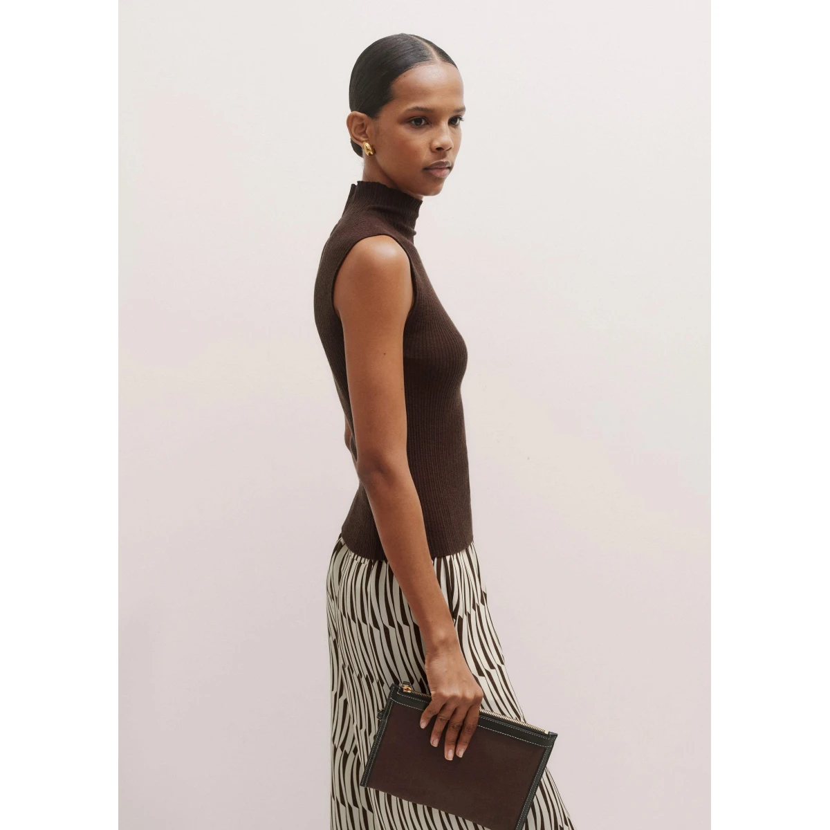 Barely There Rib High Neck Tank
Merino + Cashmere - Image 6