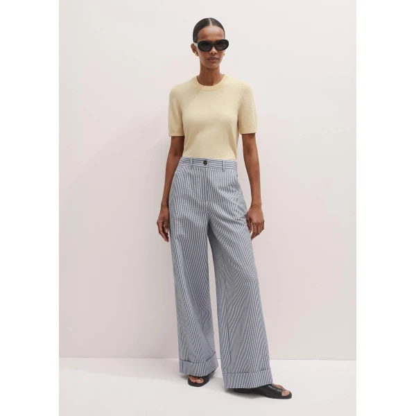 Me and Em Cashmere Crop Tee
Cashmere Top, view 4