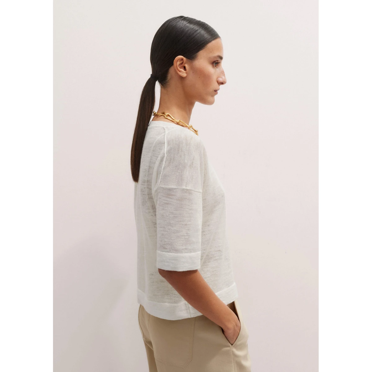 Linen Blend Knit Tee
Linen-Blend Slub Knit - Image 6
