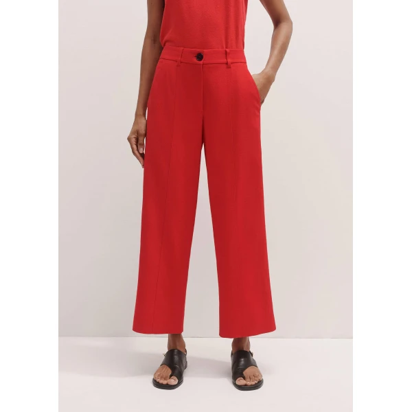 Me and Em Pop Color Straight Crop Pant
Fluid Tailoring Fabric, view 3