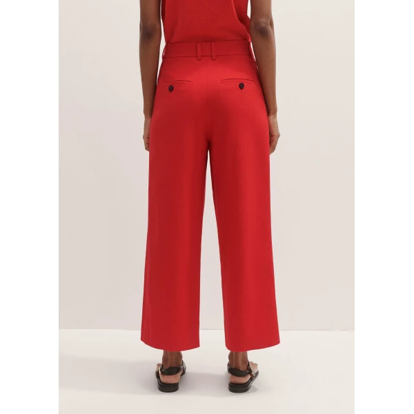 Me and Em Pop Color Straight Crop Pant
Fluid Tailoring Fabric, view 5