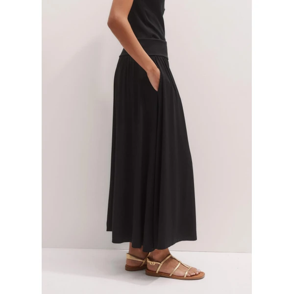 Me and Em Rib Waist Maxi Skirt
Mixed-Media Jersey Skirt, view 5