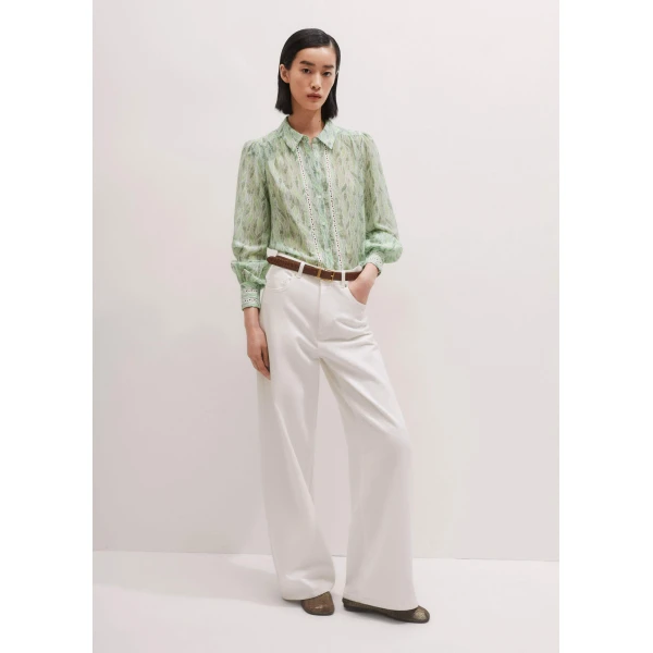 Me and Em Silk Cotton Climbing Feather Print Blouse
Silk + Cotton Top, view 5