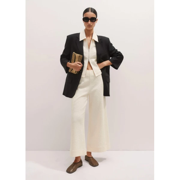 Me and Em Textured Ponte Crop Wide-Leg Pant
Textured Ponte Jersey, view 4