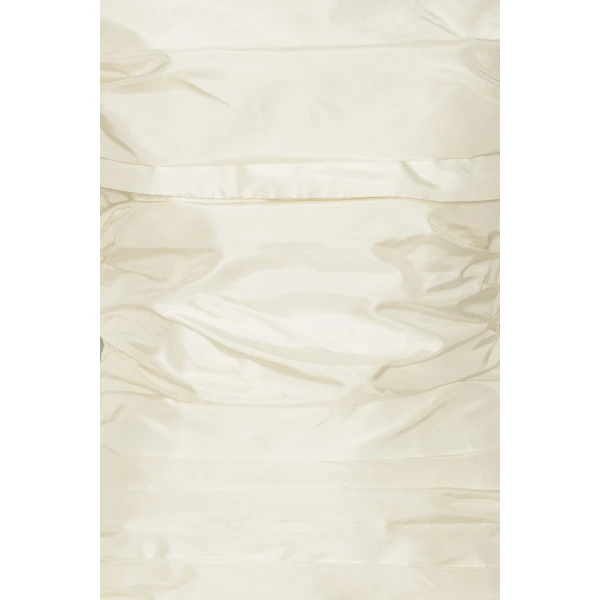 Rotate White from Coveti – bold silhouette in vibrant color