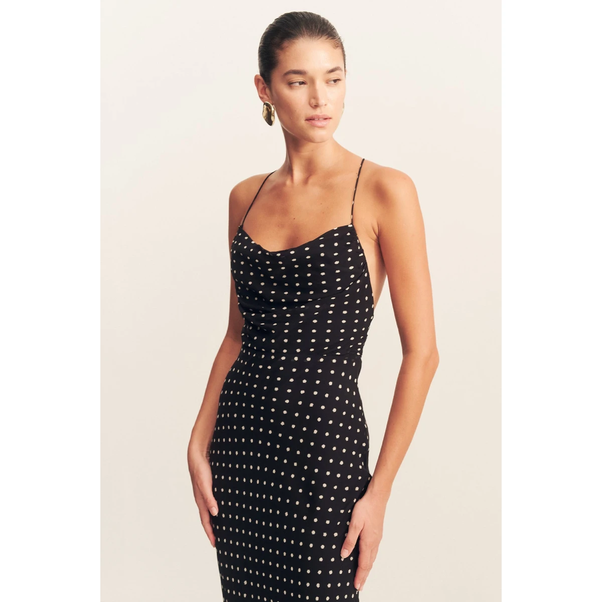 Noir polka dot print