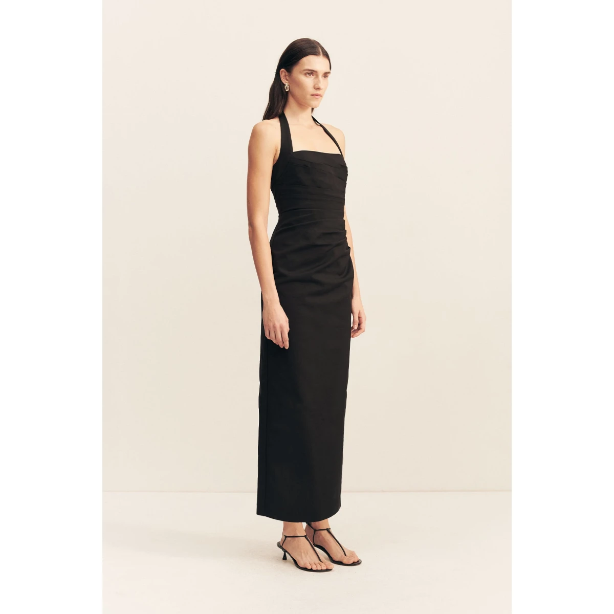 Halter neckline