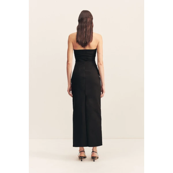 Draped bodice with tucks on side