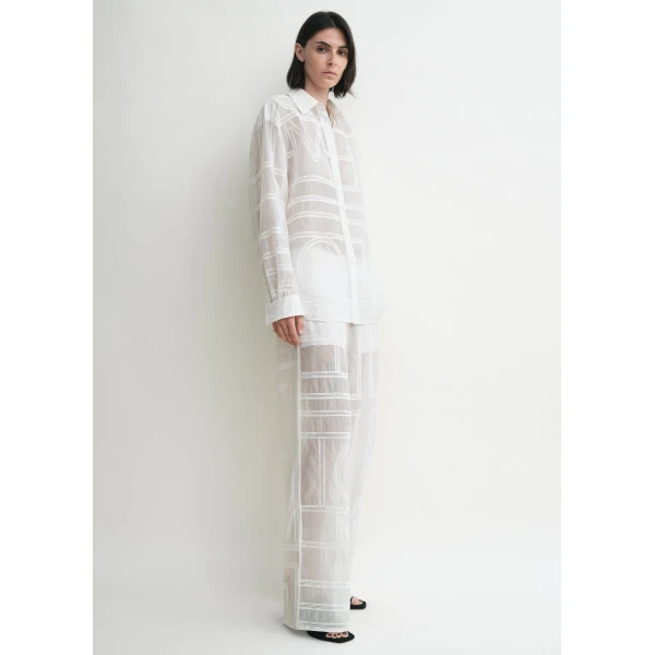 Toteme Tops with minimalist design at Coveti