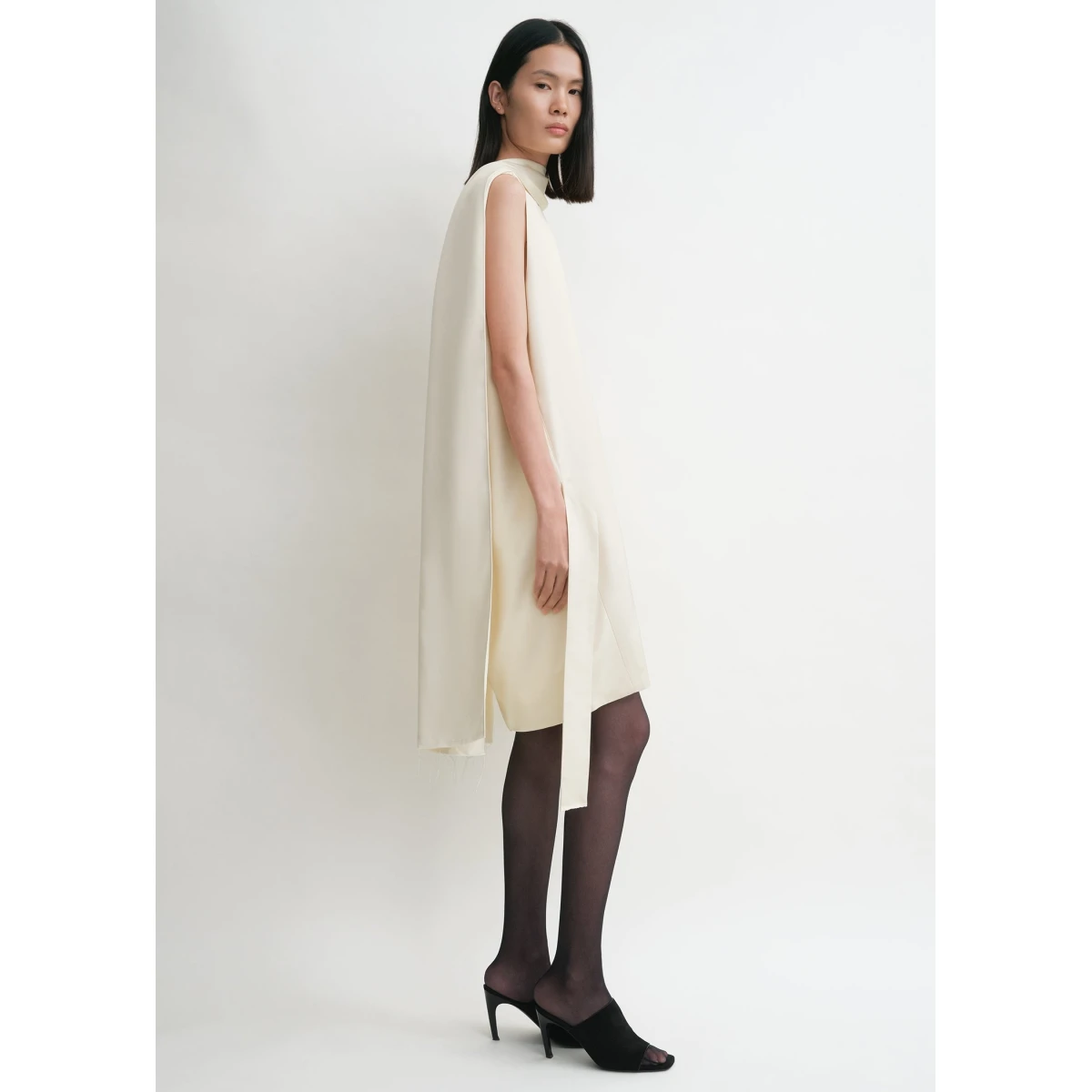 Cocoon scarf dress ecru - Image 3