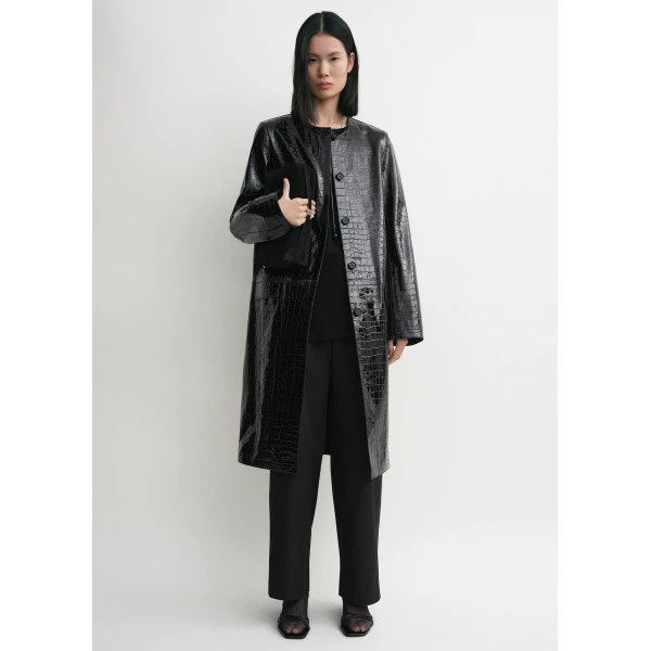 Toteme Coats with minimalist design at Coveti
