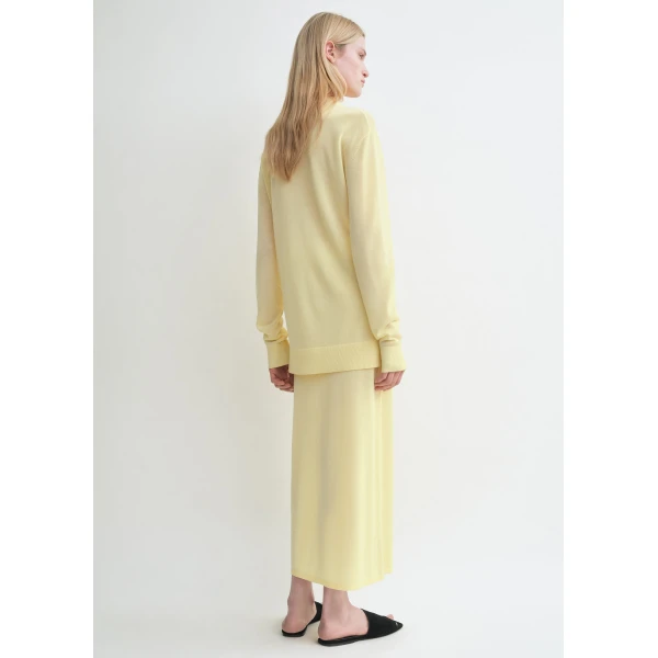 Toteme Knitwear with minimalist design at Coveti