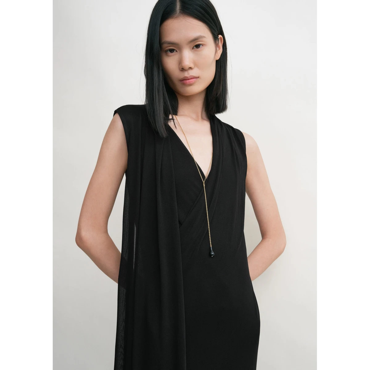 Overlapped scarf dress black - Image 5