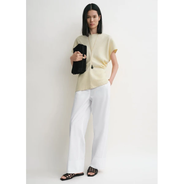 Toteme Tops with minimalist design at Coveti