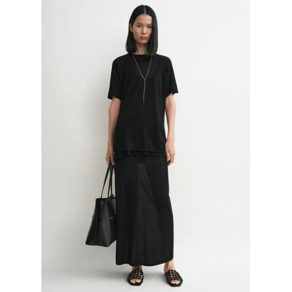 Toteme Tops with minimalist design at Coveti