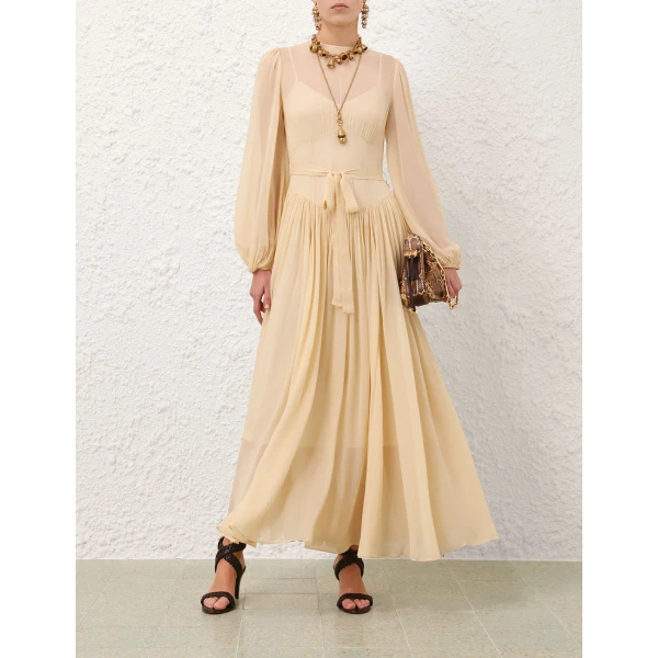 available now at Coveti.