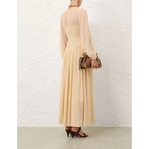 available now at Coveti.