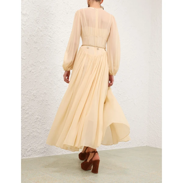 available now at Coveti.
