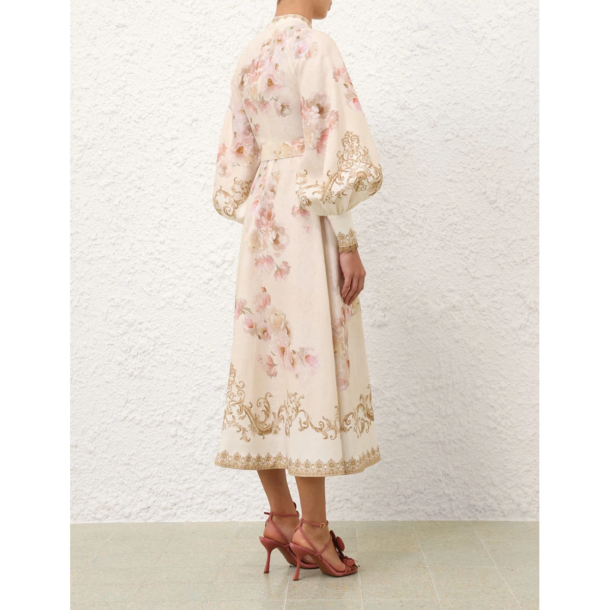 available now at Coveti.