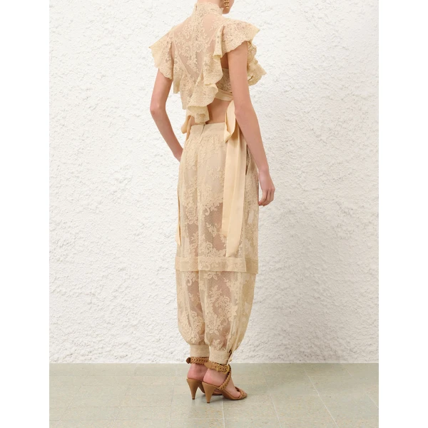 available now at Coveti.