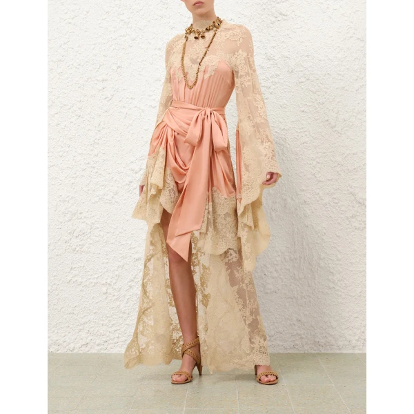 available now at Coveti.