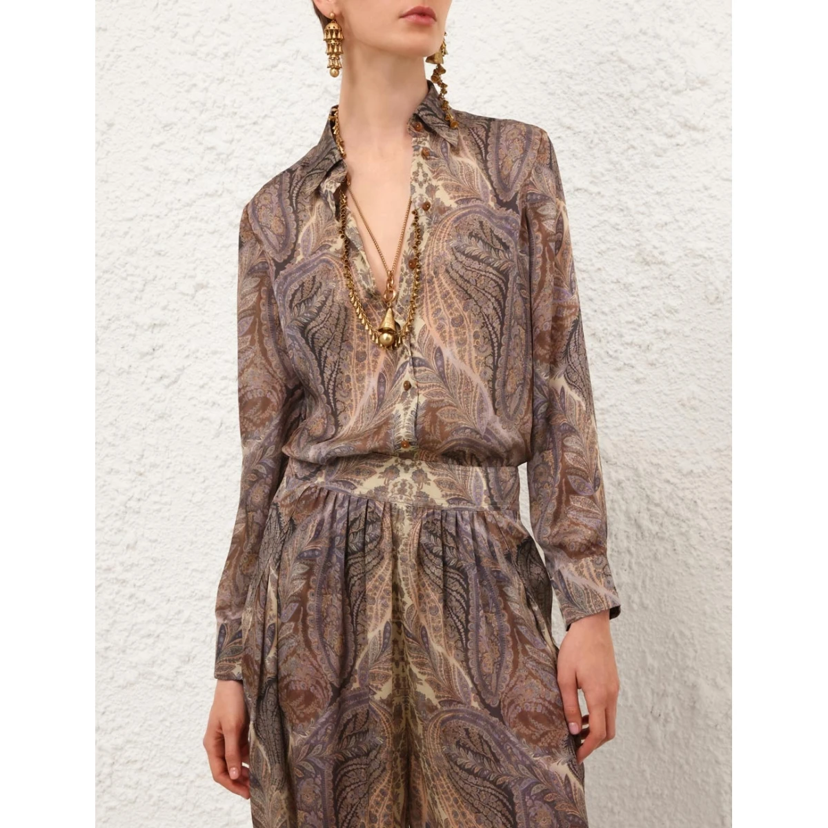 available now at Coveti.