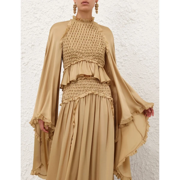 available now at Coveti.