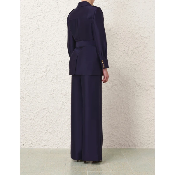available now at Coveti.