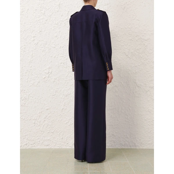 available now at Coveti.