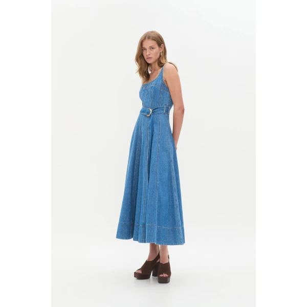 Aje Aus Dresses – structured silhouette with raw femininity from Coveti