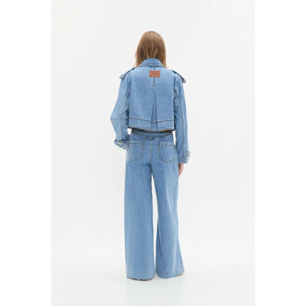 Aje clothing Aus Jackets – structured silhouette with raw femininity from Coveti