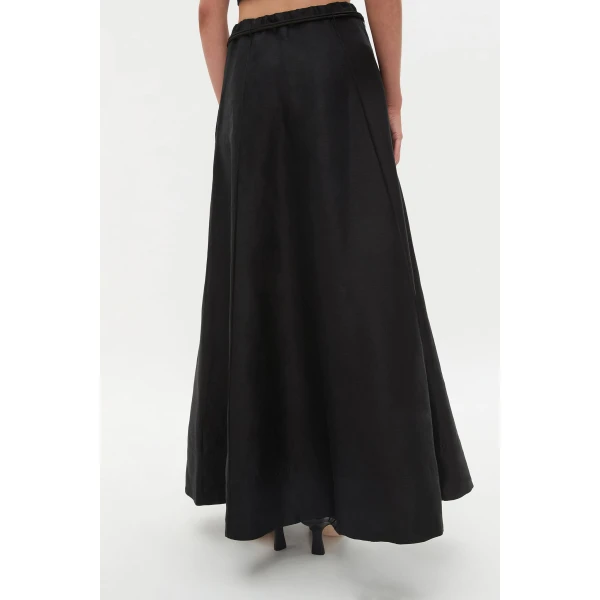 Aje clothing Aus Skirts – structured silhouette with raw femininity from Coveti