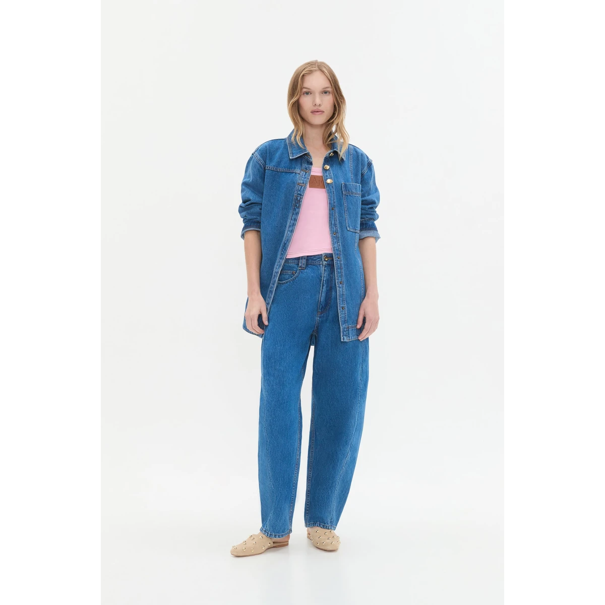 Aje clothing Aus Tops – structured silhouette with raw femininity from Coveti