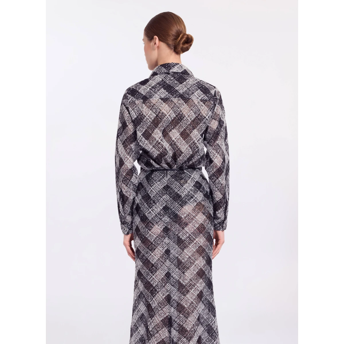 Elie Saab Chevron Shirt in White featuring Classic Collar – Luxury Designer Fashion at Coveti.