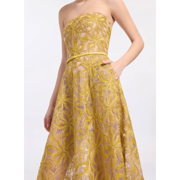 Elie Saab Floral Embroidered Strapless Dress in Yellow featuring Floral Yarn Embroidery – Luxury Designer Fashion at Coveti.