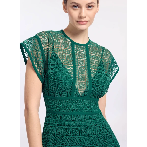 Elie Saab Macramé Midi Dress in Green featuring Round Neck – Luxury Designer Fashion at Coveti.