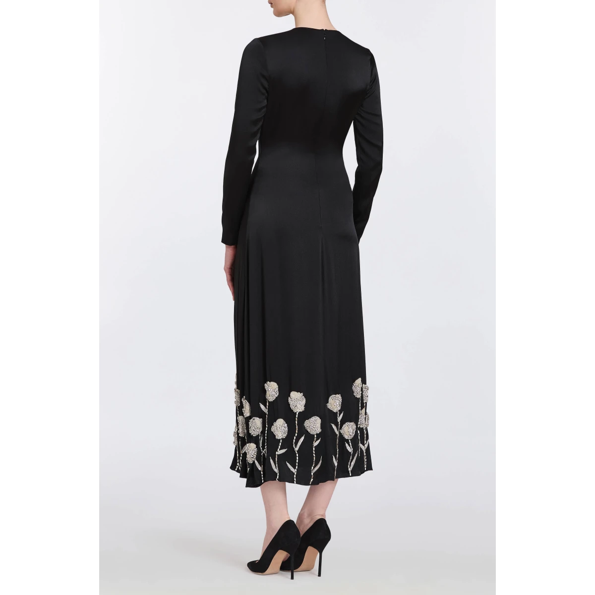 Markarian gowns with romantic neckline and structured silhouette