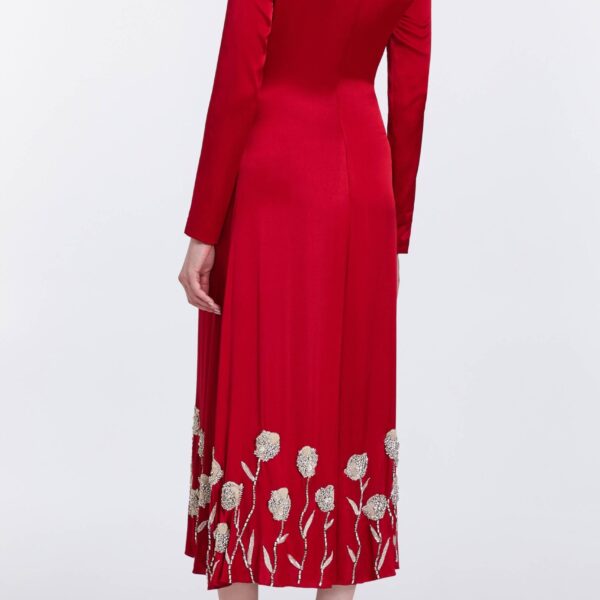 Markarian gowns with romantic neckline and structured silhouette