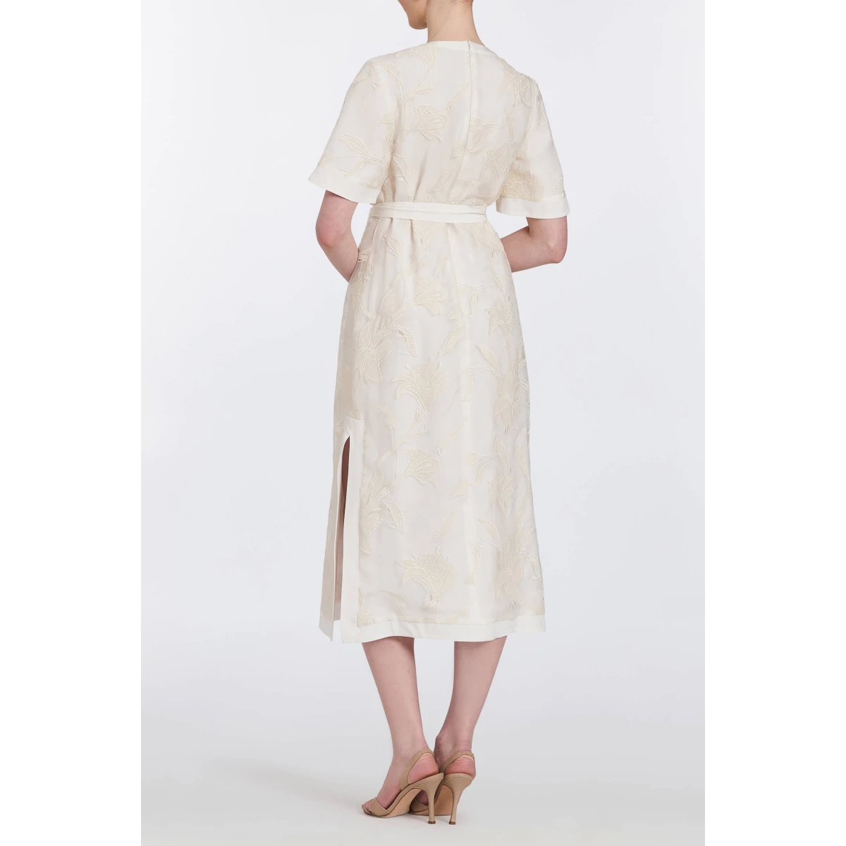 Markarian gowns with romantic neckline and structured silhouette