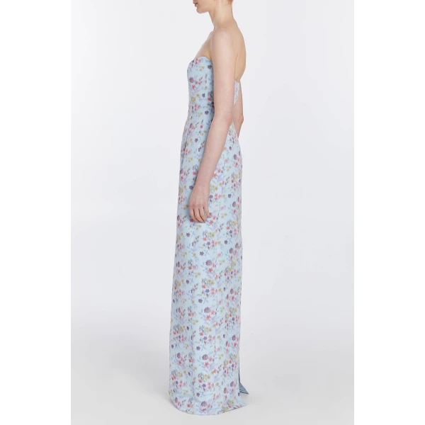 Markarian bridal with romantic neckline and structured silhouette