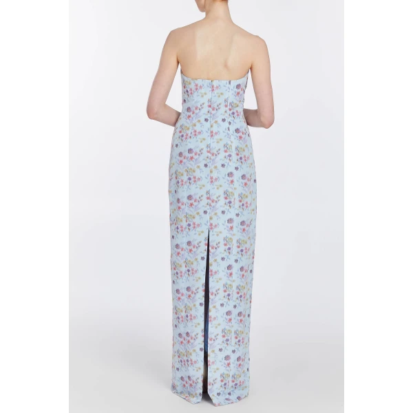 Markarian gowns with romantic neckline and structured silhouette
