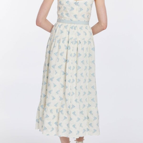 Markarian gowns with romantic neckline and structured silhouette