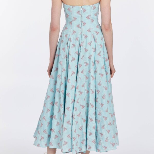 Markarian gowns with romantic neckline and structured silhouette
