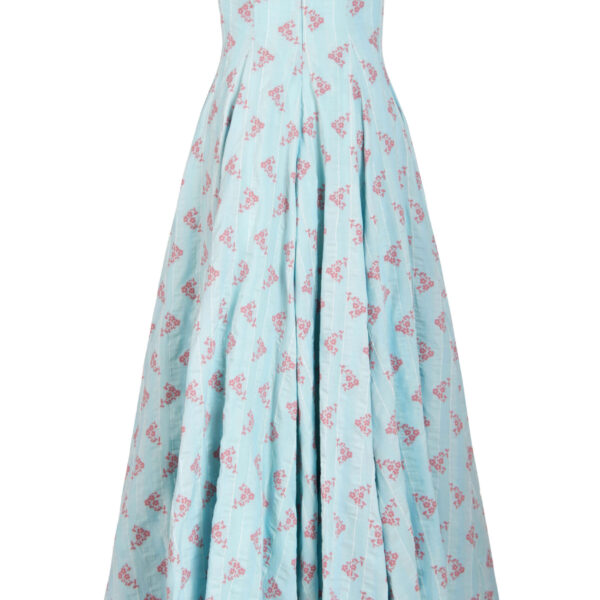 Markarian gowns with romantic neckline and structured silhouette