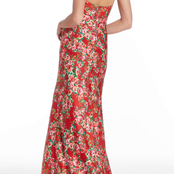 Markarian bridal with romantic neckline and structured silhouette