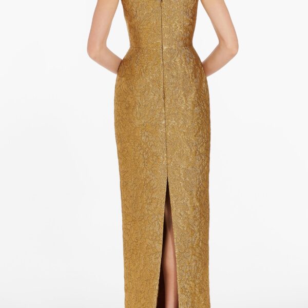 Markarian bridal with romantic neckline and structured silhouette