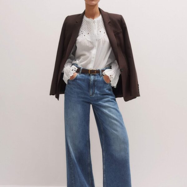 Me + Em Cotton Voile Floral Embroidery Blouse – luxury British White in Me and Em exclusively at Coveti