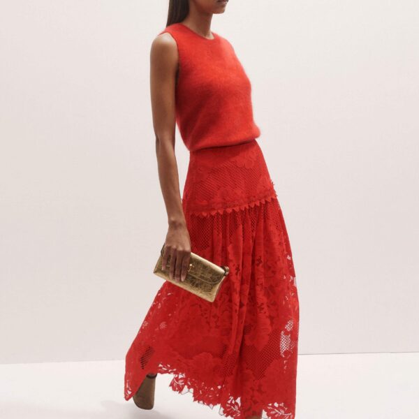 Me + Em Graphic Floral Lace Maxi Skirt – luxury British Red in Me and Em exclusively at Coveti