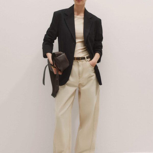 Me + Em Intelligent Oversized Blazer – luxury British Black in Me and Em exclusively at Coveti